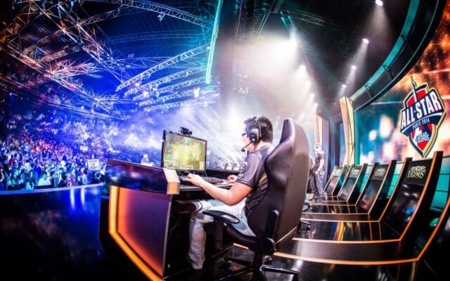 E-sports: Khám phá và Hiểu Rõ Hơn về Trò Chơi Điện Tử | Kubet